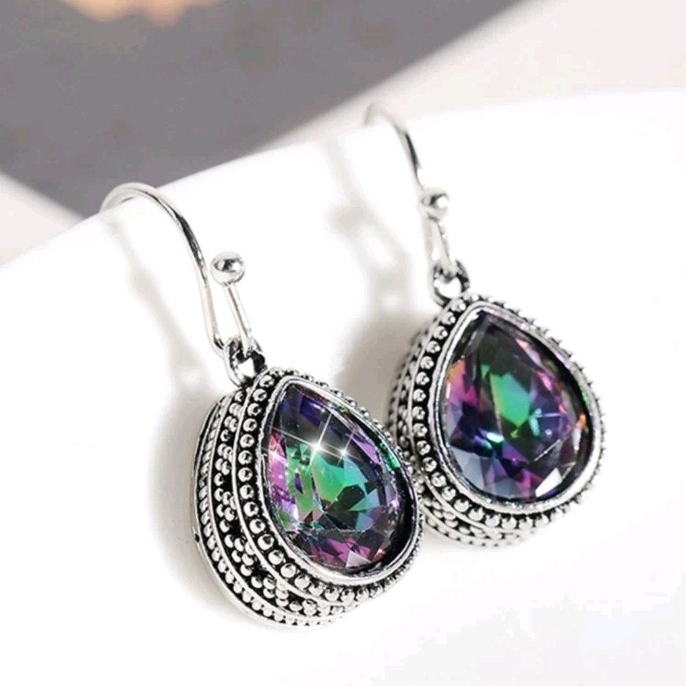 ✨3 FOR $28✨🆕  MYSTIC TOPAZ WATERDROP EARRINGS